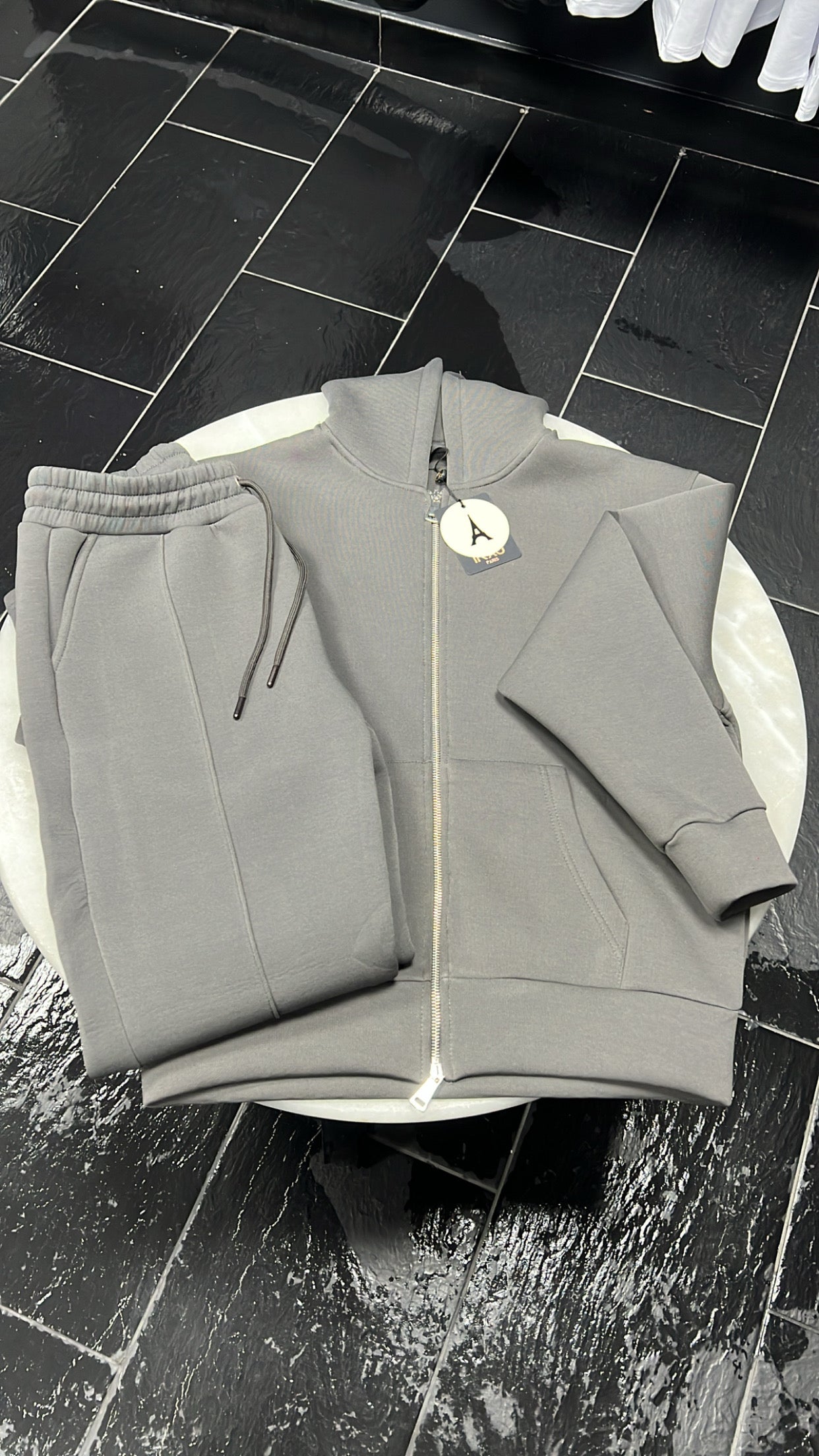 Ensemble (pull et jogging)