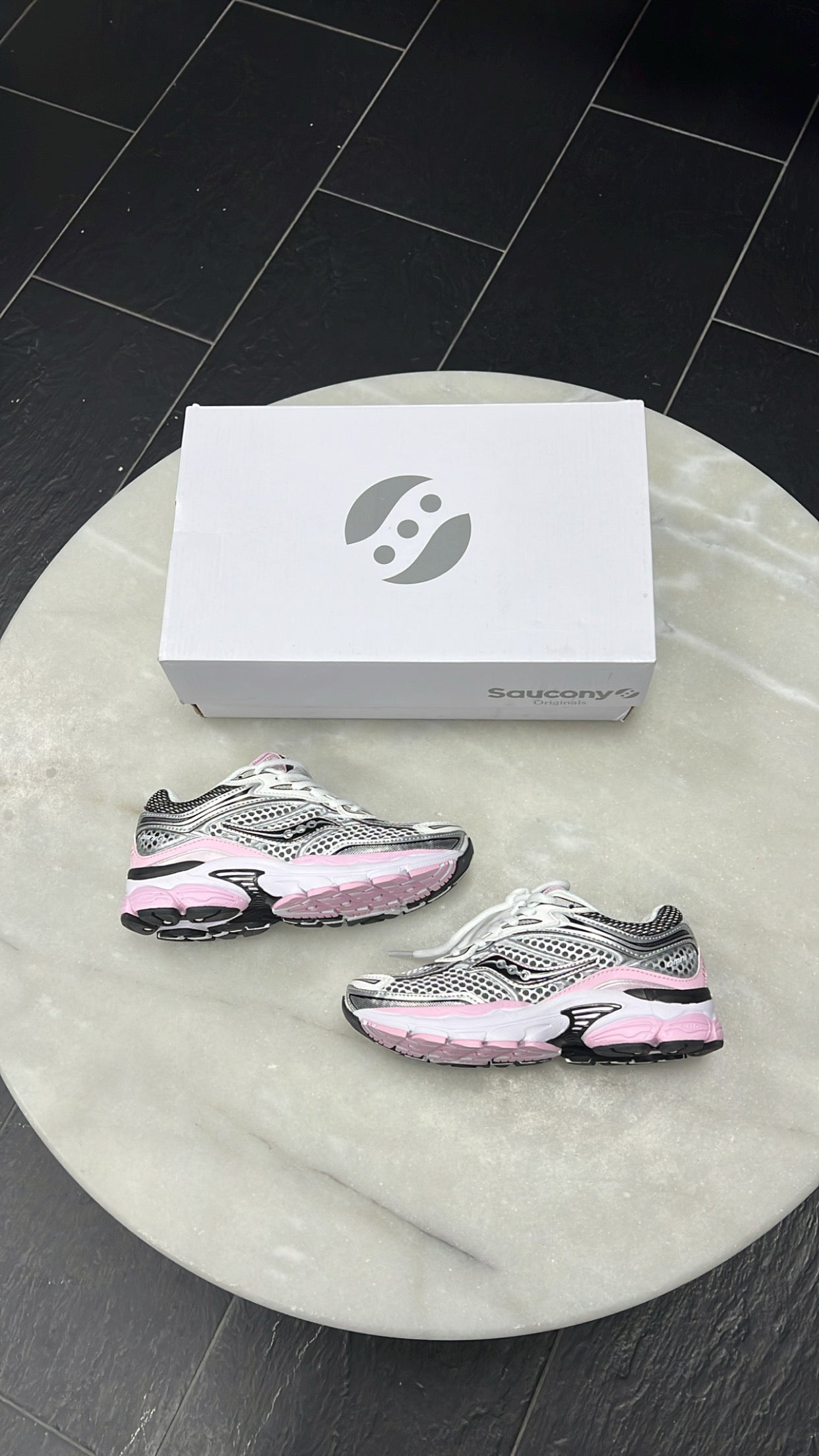 Saucony Rose