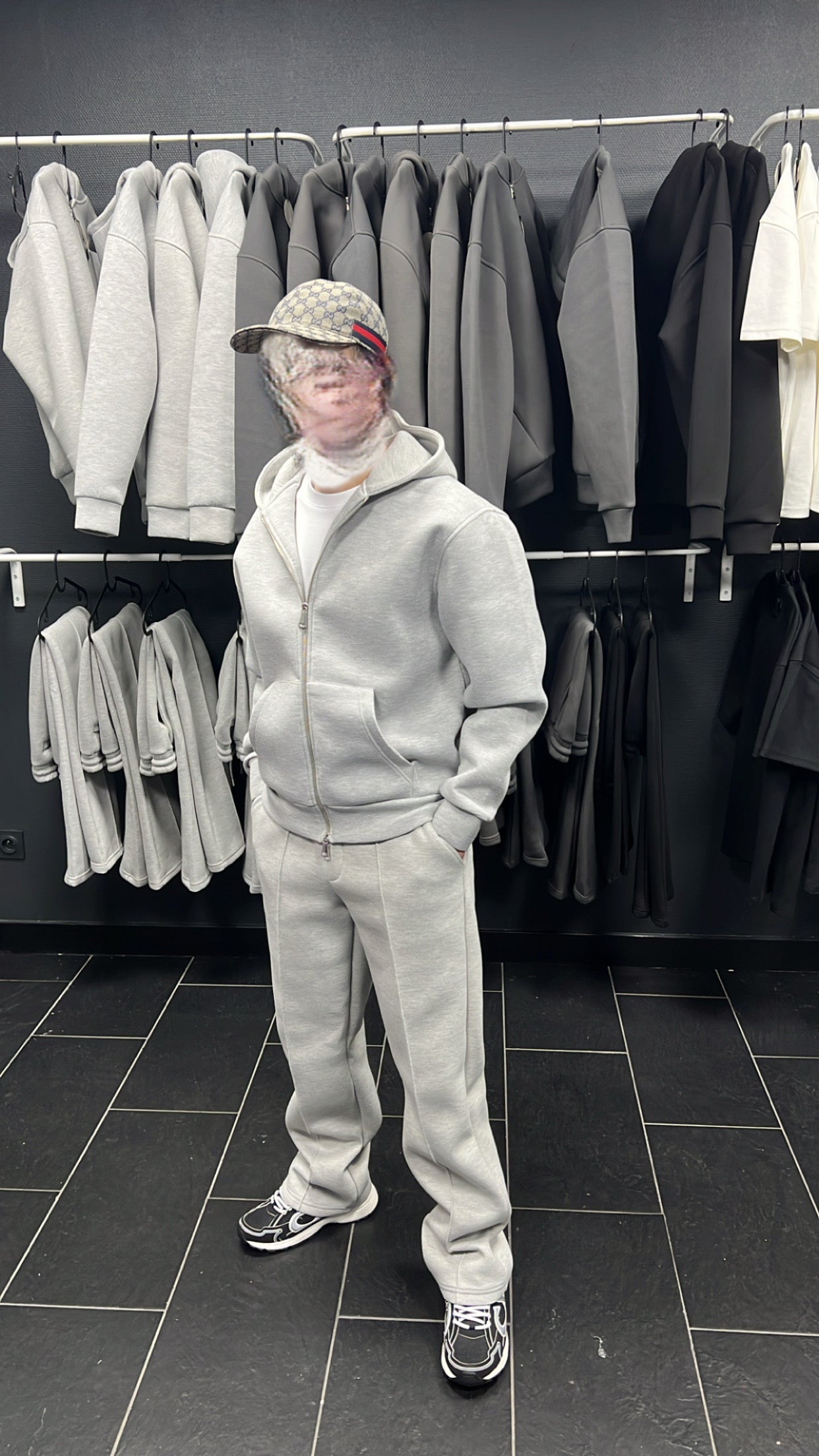 Ensemble (pull et jogging)